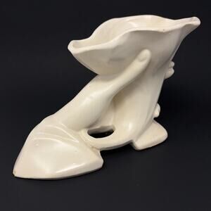 Vintage Original Nelson McCoy Hand Vase Satin Ivory Hand Cornucopia Vase 1930s